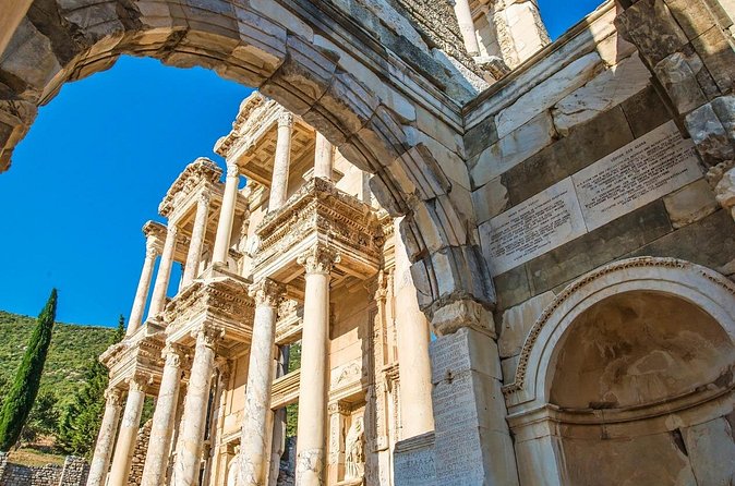2-Day Private Istanbul to Ephesus Tour by Flight & Hotel - Practical tips for comfort, walking, and photos at Ephesus and Istanbul