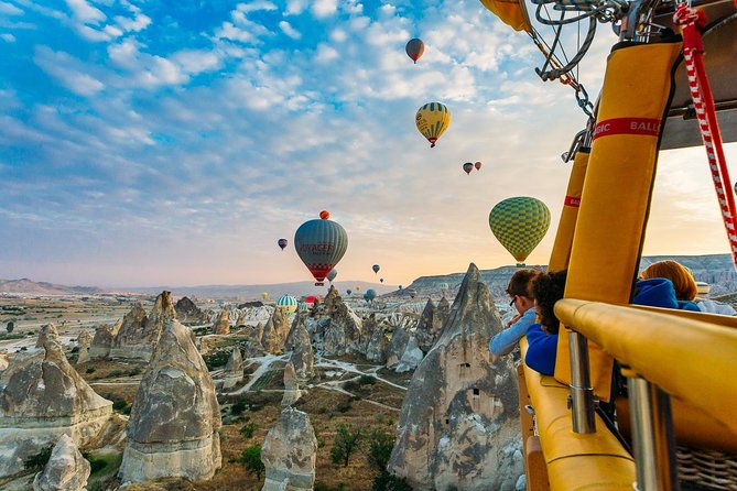 2 Days Cappadocia Tours From Istanbul by Plane - Day 1 From Kayseri or Nevşehir Airport to Göreme Daylight Sights