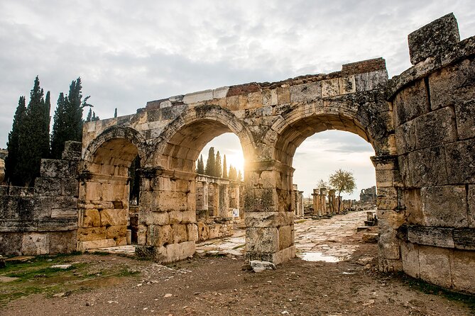 2 Days-Ephesus&Pamukkale Tour from-to Istanbul - What to pack and how to stay comfortable on ruins plus hot springs