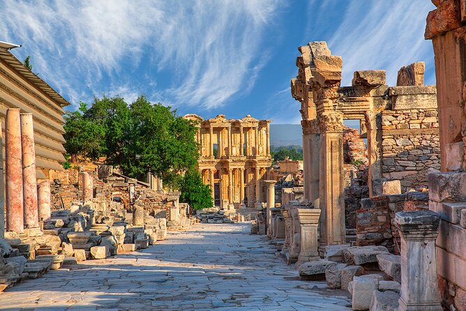 2 Days Ephesus & Pamukkale Tours From Istanbul - Artemis, Selçuk Lunch, and Kusadasi Check-In: The Day 1 Fade-Out (In a Good Way)