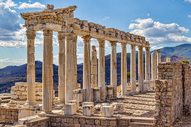 2-Days Gallipoli Troy Pergamon Acropolis Tour From Istanbul to Kusadasi - Booking thoughts: what to check before you confirm