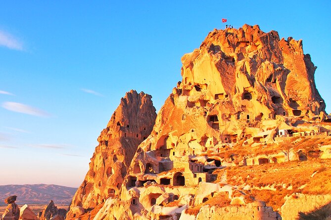 2 Days of Cappadocia Tour from Istanbul by Plane - Cave hotel and breakfast: what the overnight adds to the trip