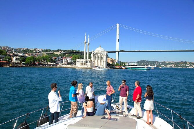 2-Hour Bosphorus Cruise in Istanbul with Guide - Meeting by the Spice Bazaar, then straight onto the water