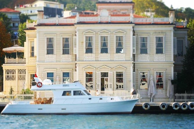 2-Hour Private Luxury Yacht Cruise on Bosphorus with Transfers - Common Mix-Ups to Avoid (So You Don’t Feel Shortchanged)