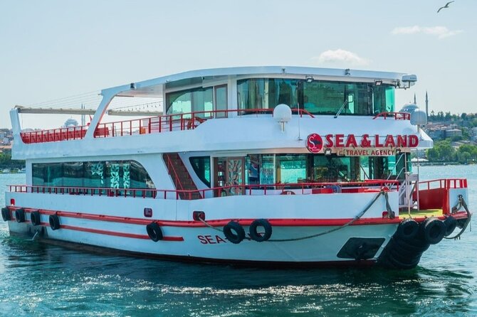 2 Hours Bosphorus Cruise Boat Tour in Istanbul - Getting to SeaLand at Eminönü, and finding your boat