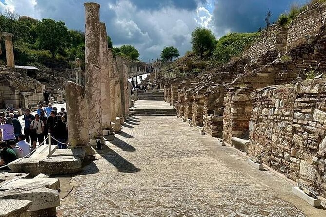 4 Days - Ephesus and Cappadocia Tours Flights & Accommodations Included - Kusadasi overnight: a smart breather after your first big day