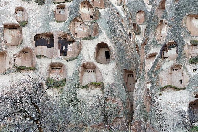 4 Days Turkey Cultural Tour - Cappadocia Ephesus and Pamukkale - Who this tour suits best (and who might feel cramped)