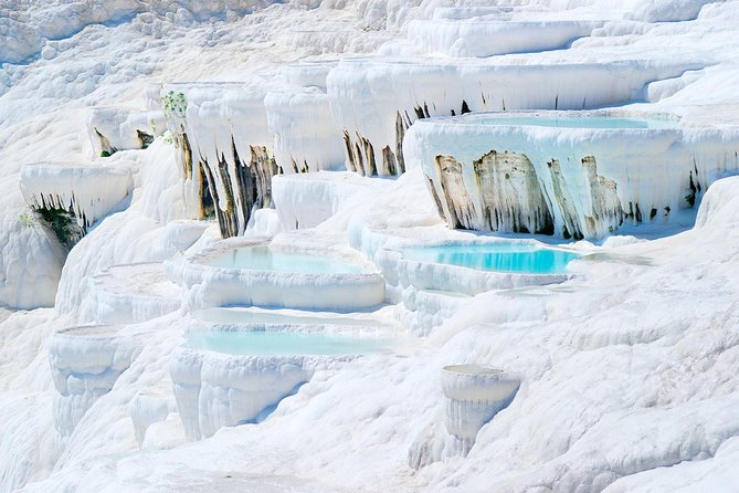 5-Day Tour of Istanbul, Ephesus and Pamukkale - Day 4: Hierapolis and Pamukkale, Travertines, Thermal Pools, and the Real Look