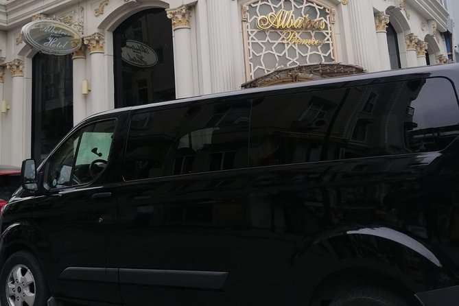 Airport transfer Istanbul - The Door-14 Meet Point System (How You Actually Find Your Driver)