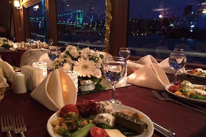 All Inclusive; Istanbul Bosphorus Dinner Cruise with Live Shows&Unlimited Drinks - What to Watch For: Pacing, Seating Choices, and Dessert Expectations