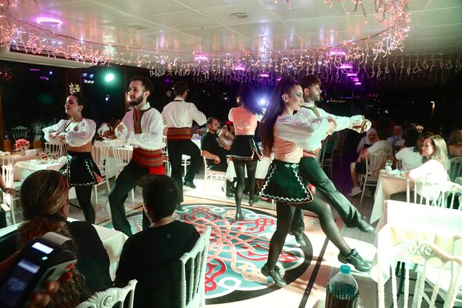 All Inclusive Luxury Bosphorus Dinner Cruise & Turkish Night Show - Dinner and Service: What the Included Luxury Meal Actually Means