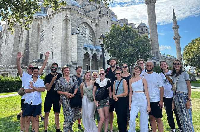 Alternative Tour; Daily Life, Customs, Stories - Tip Based Tour - Suleymaniye Mosque Garden View: A Classic Istanbul Moment