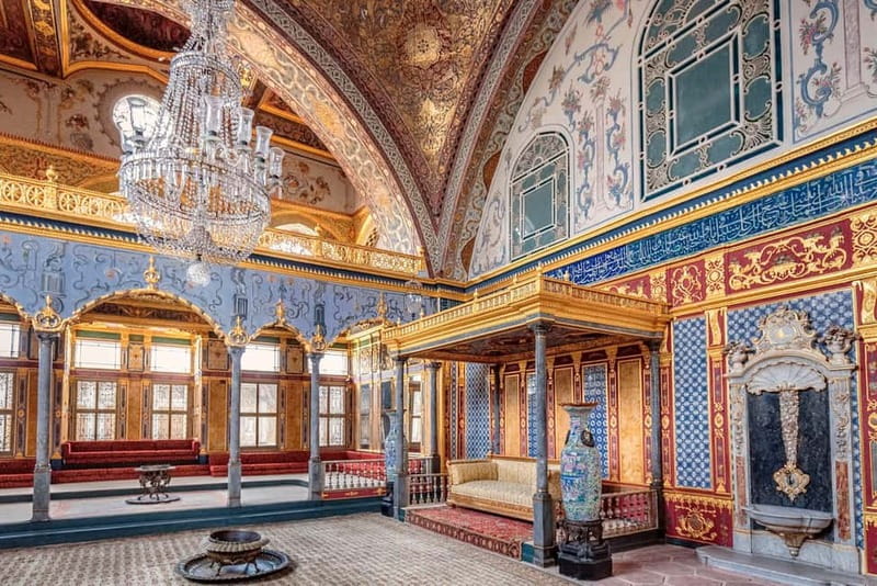 Asia Continent & Topkapı Palace & Harem. Guided, Small group - Topkapı Palace and Harem: Why the Guide Makes This Worth It