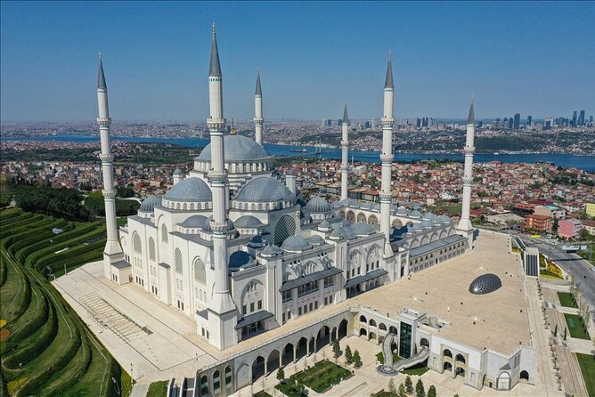 Asia Side Tour Camlica Mosque, Camlica Tower, Kadikoy - Quick Highlights for Your Çamlıca and Kadıköy Day