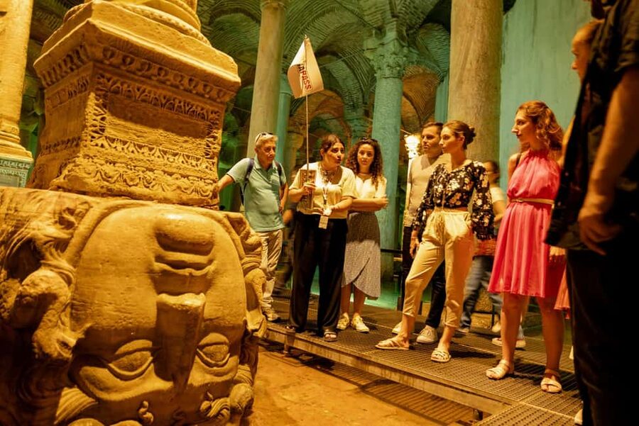 Basilica Cistern Guided Tour & Blue Mosque Audio Guide - The 30-Minute Live Guide: What You Gain Before You Wander