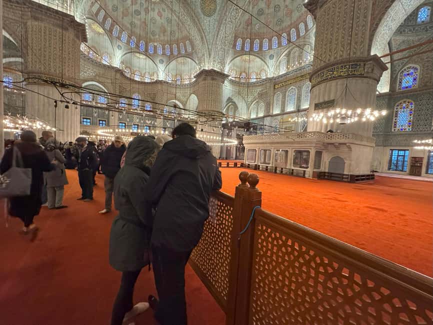 Basilica Cistern, Hagia Sophia, Blue Mosque & Topkapi Palace - Hagia Sophia: choosing skip-the-line and nailing the dress code