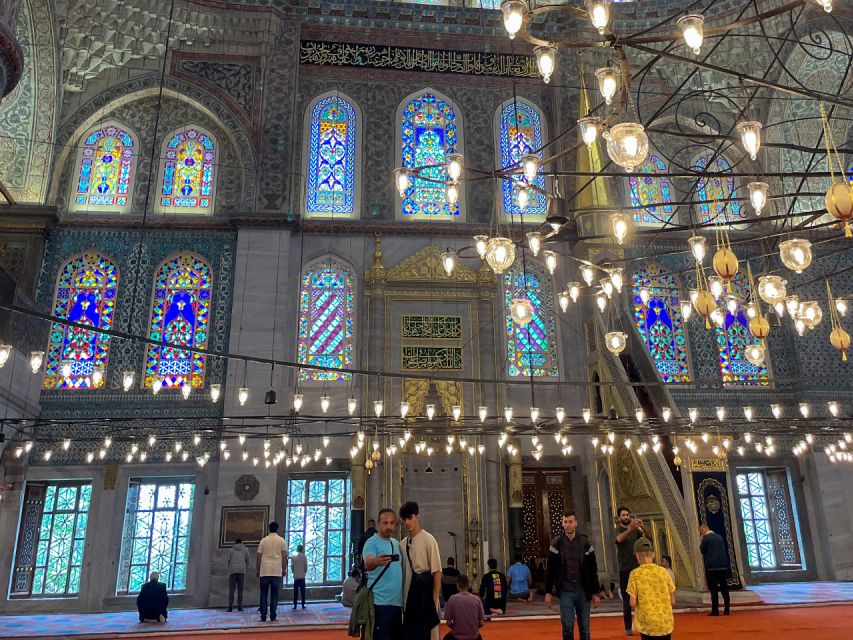 Best of Istanbul in 4 Hours with the Must See Highlights - Guides and Pace: Why Buse, Arda, Cenker, Deniz, and Martin Matter