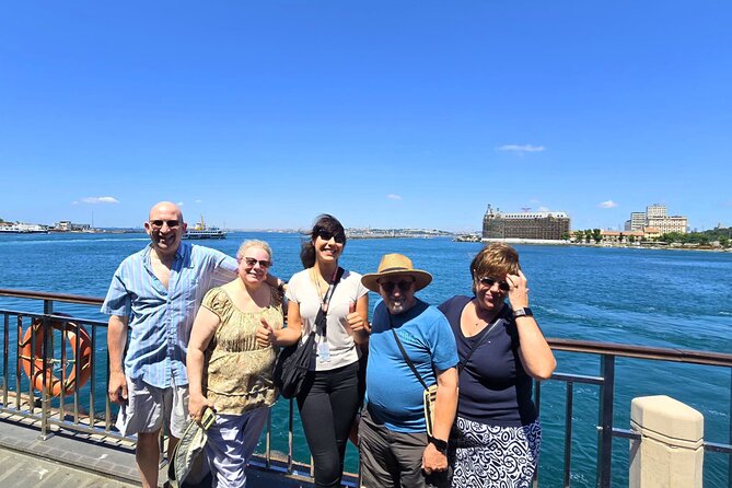 Best of Istanbul Private Asian Continent Tour - Stop 1: Kuzguncuk Sahili Houses, Cafés, and Boutique Streets