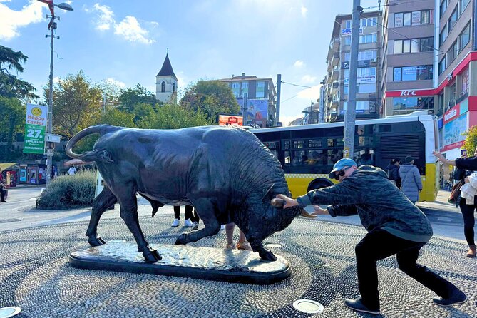 Best of Istanbul Private Asian Continent Tour - Stop 5: Kadıköy Market for a Quick Food and Color Fix