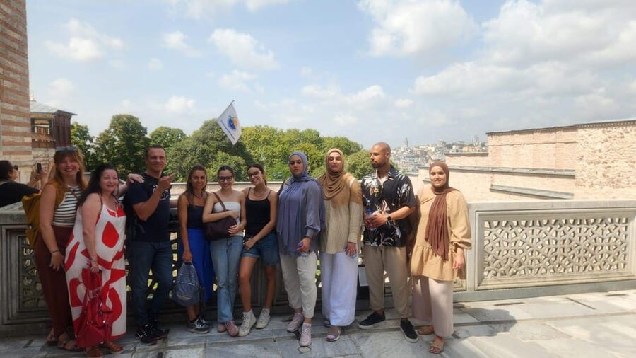Blue Mosque, Hagia Sophia & Basilica Cistern, Hipodrom Tour - Hagia Sophia: From Justinian cathedral to today’s mosque