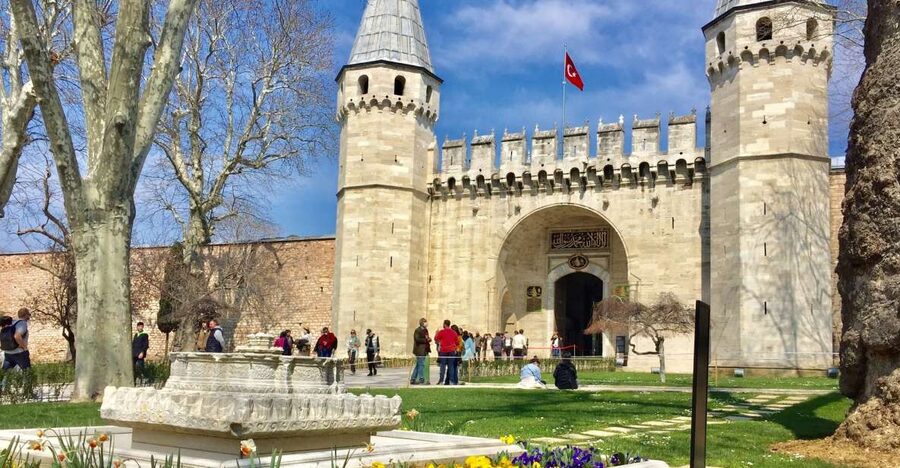 Blue Mosque, Topkapı Palace and Harem Guided Tour - Price and value: what $61 really means