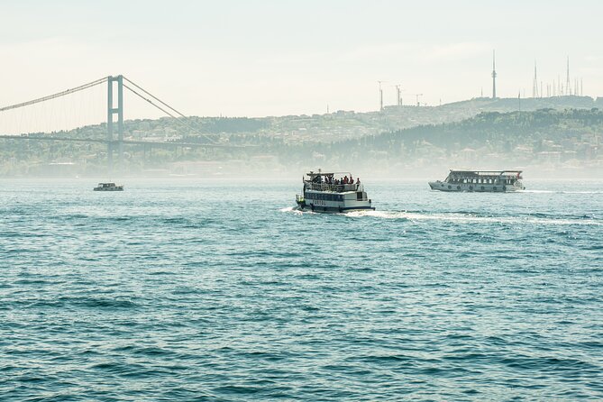 Born on the Bosphorus: Exploring Three Distinct Waterside Neighborhoods - Small-group pacing and why it changes your food experience