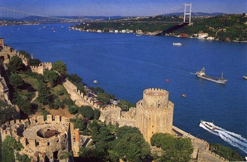 Bosphorus Boat Cruise & Two Continents Tour with Lunch - Two Continents In One Day: How This Tour Fits Together