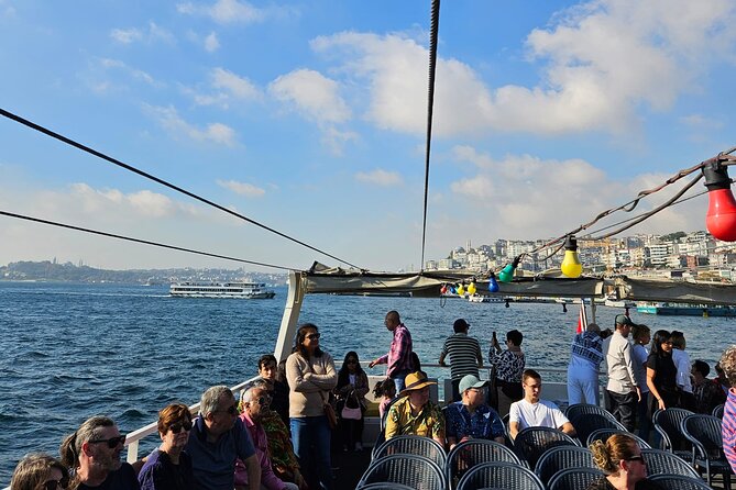 Bosphorus Boat Tour 3 Hour with Asian Side Stop in Istanbul - Route basics: meeting at Sarıdemir and staying near the water