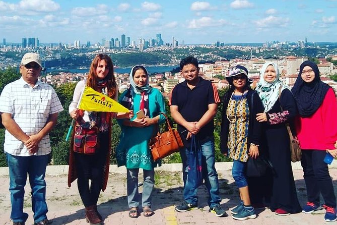 Bosphorus Cruise and Asian Side with Lunch from Istanbul - Beylerbeyi, boat time, and palace rooms: what this day costs and why it can be worth it
