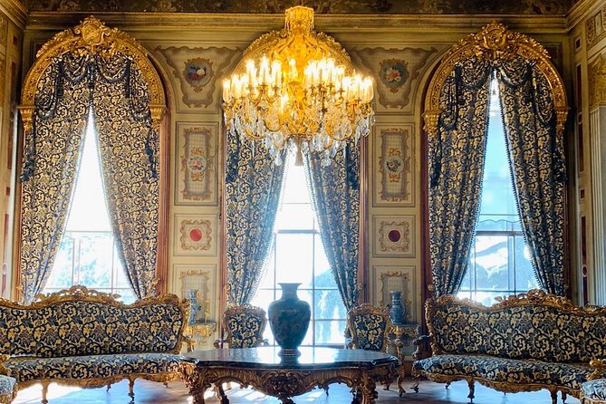 Bosphorus Cruise with Dolmabahce Palace and Istiklal Street Tour - Spice Market (Misir Carsisi): old trade routes, sweet treats, and shopping with purpose