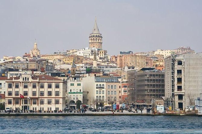 Bosphorus Cruise with unlimited alcohol - The 15 Temmuz Sehitler Bridge moment: a true Bosphorus landmark