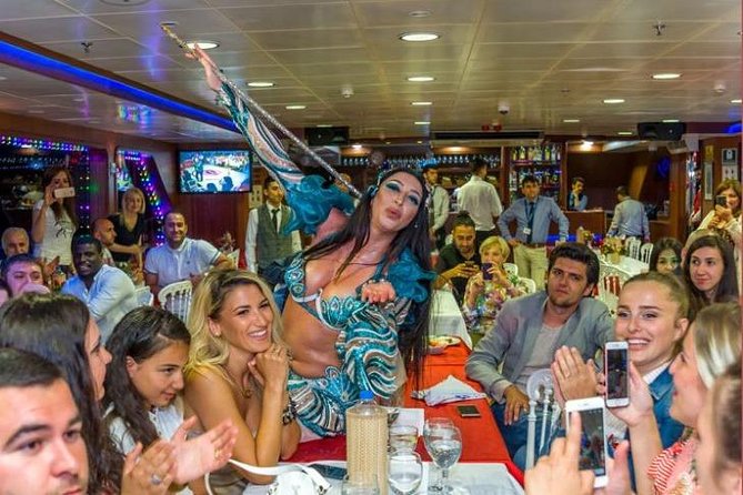 Bosphorus Dinner Cruise & Live Show – Private Table - A 3.5-Hour Bosphorus Night Show With Real Sights
