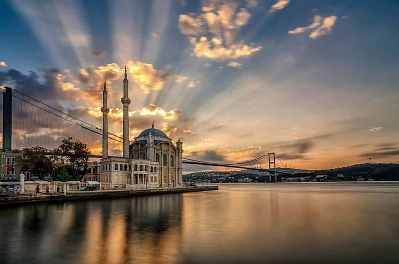 Bosphorus Dinner Cruise & Turkish Night with Live Shows - Meze, Soft Drinks, and the Alcohol You Might Skip