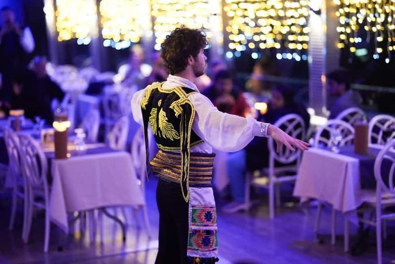 Bosphorus Dinner Cruise w/ Unlimited Drinks & Entertainment - Board the Ask Leyali and Get Your Best Spot