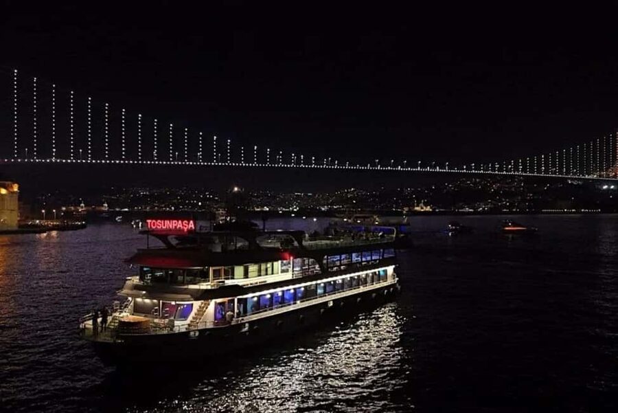 Bosphorus Evening Cruise: Dinner, Shows and Private Table - Key points before you book