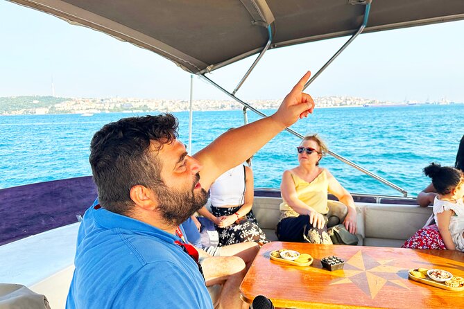 Bosphorus & Golden Horn: Sunset Yacht Cruise with Expert Guide - Beylerbeyi, Üsküdar, and the View From the Anatolian Side