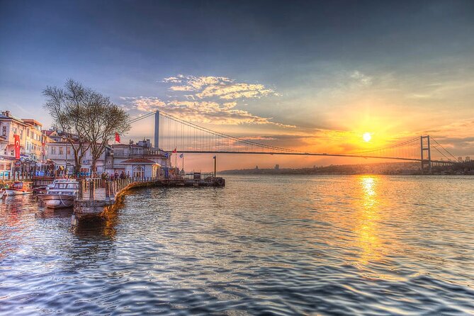 Bosphorus Private Sunset Cruise on a Yacht with Wine - Why $650 per group can feel like good value