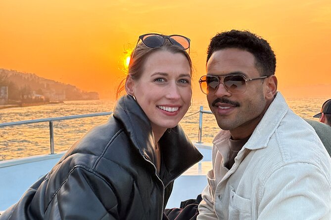 Bosphorus Sunset Cruise on Luxury Yacht with Transfers - Service style, guide commentary, and what stood out