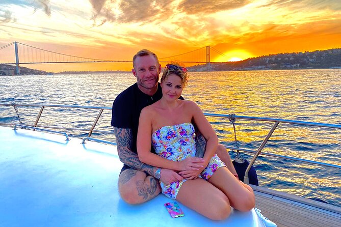Bosphorus Sunset Yacht Cruise with Snacks and Live Guide - Meeting at Arap Cami in Beyoğlu, and how to avoid boarding stress