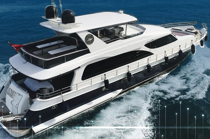 Bosphorus Yacht Cruise with Stopover on the Asian Side - (Morning or Afternoon) - Starting at Dolmabahçe Mosque and getting on the water without stress