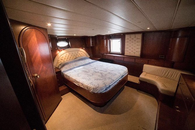 Breakfast Cruise In Bosphorus With Private Yacht - Price and logistics, what $530 really means for your group