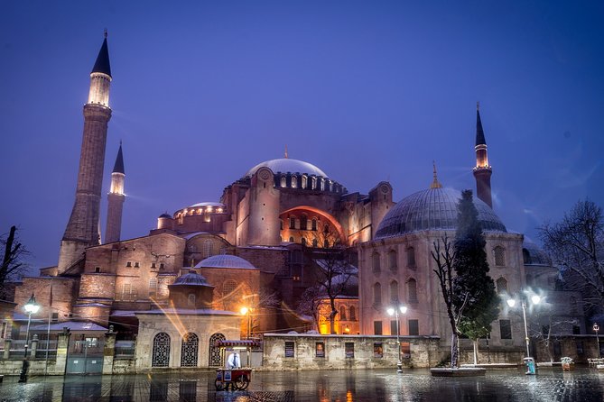 By Night: Hagia Sophia and Blue Mosque - Timing that keeps your evening relaxed