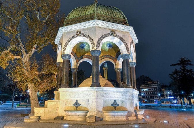 By Night: Hagia Sophia and Blue Mosque - Who should book this By Night Istanbul tour