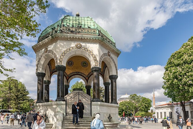 Byzantian and Ottoman City Tour Museum fees Lunch Inc - Hagia Irene Museum (45 minutes, ticket included): the quieter companion on the same grounds