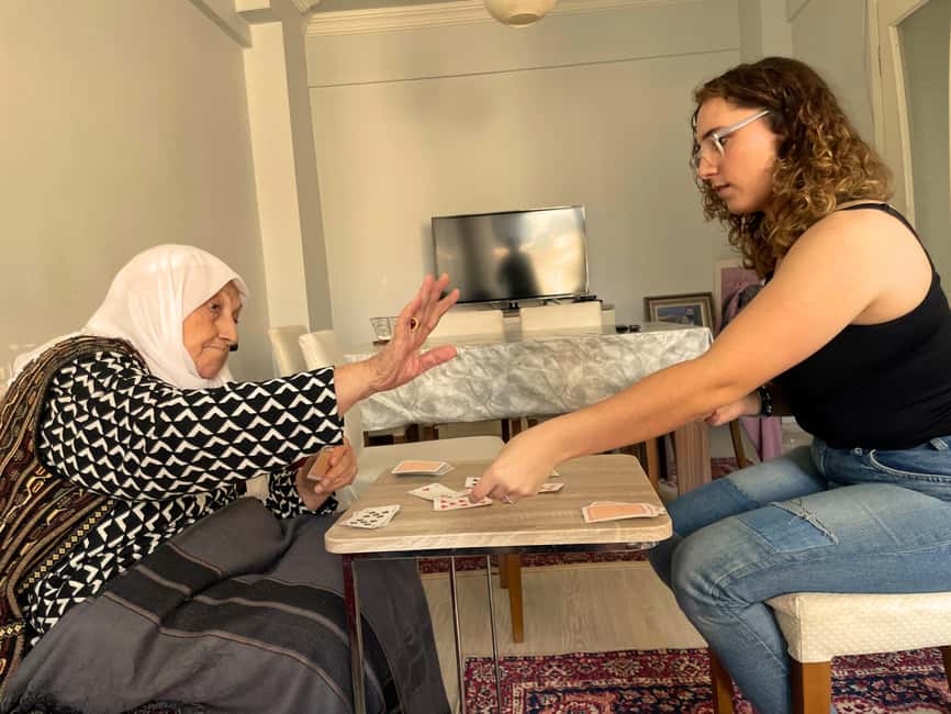 Card Game and Afternoon Turkish Tea with Local Grandma - How the card session really works (and why you will laugh)