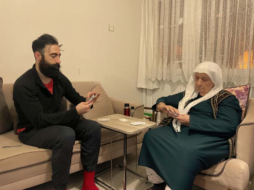 Card Game and Afternoon Turkish Tea with Local Grandma - Getting there: Selamlık Street, Evim Apt, and how to avoid wrong turns