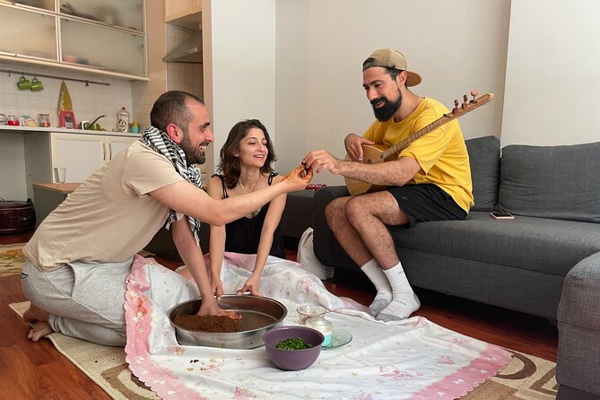 Çiğ Köfte Cooking Class/Night with Traditional Music At Home - Who this çiğ köfte class suits best