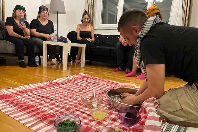 Çiğ Köfte Cooking Class/Night with Traditional Music At Home - From warm-up to kneading: what the evening looks like