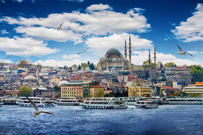 Circle Istanbul (Extraordinary Istanbul) - Taksim Square Start: Where the City Beats the Loudest