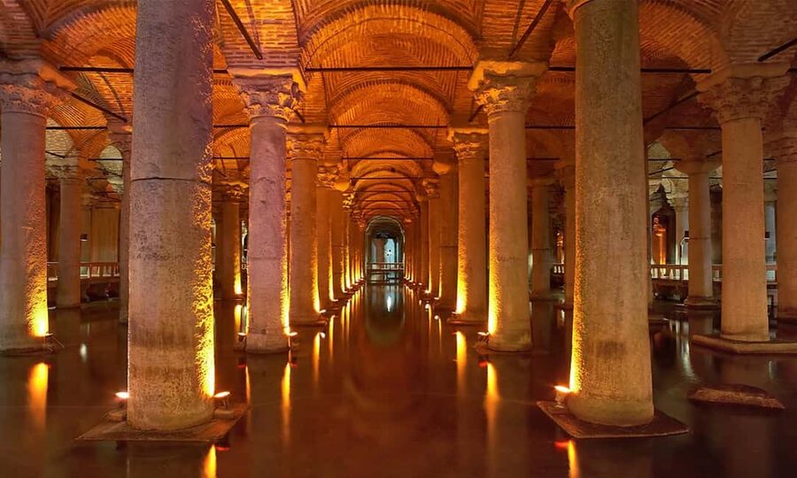Combo: Hagia Sophia+Basilica Cistern Optional Topkapi Palace - Basilica Cistern: The Underground Marvel, With Crowds and Stairs to Match